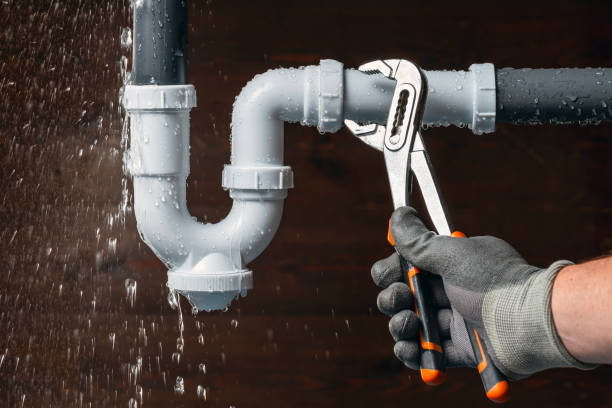 Professional Plumbing technician working in Wyandanch, NY